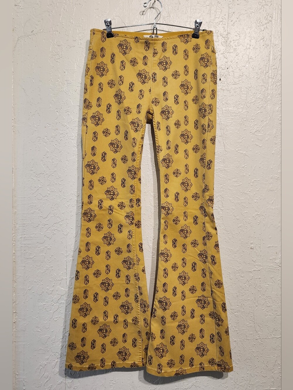 We The Free Penny Pull-On Printed Flare Jeans by Free People Sz 27
